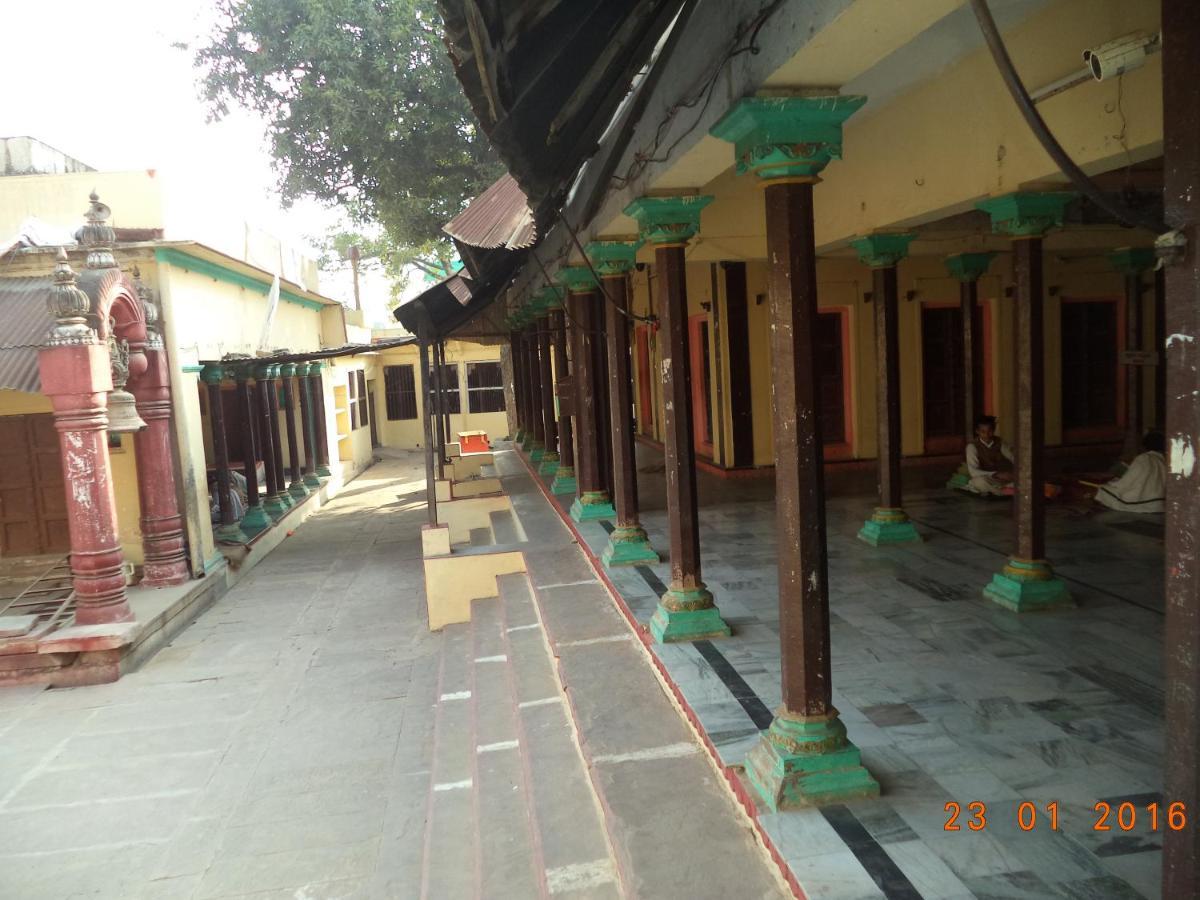 Shri Swami Sheetal Das Aashram Dharmshala Varanasi Exteriör bild