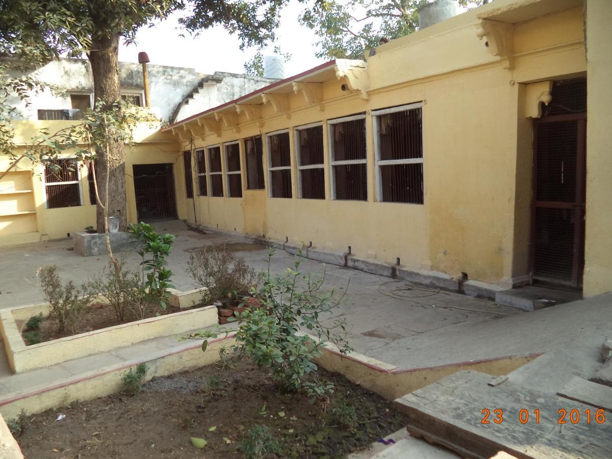 Shri Swami Sheetal Das Aashram Dharmshala Varanasi Exteriör bild