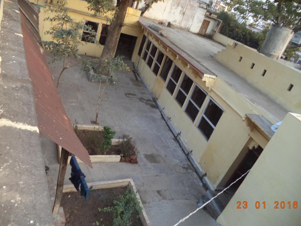 Shri Swami Sheetal Das Aashram Dharmshala Varanasi Exteriör bild