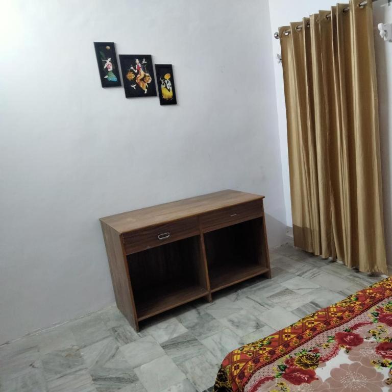Shri Swami Sheetal Das Aashram Dharmshala Varanasi Exteriör bild