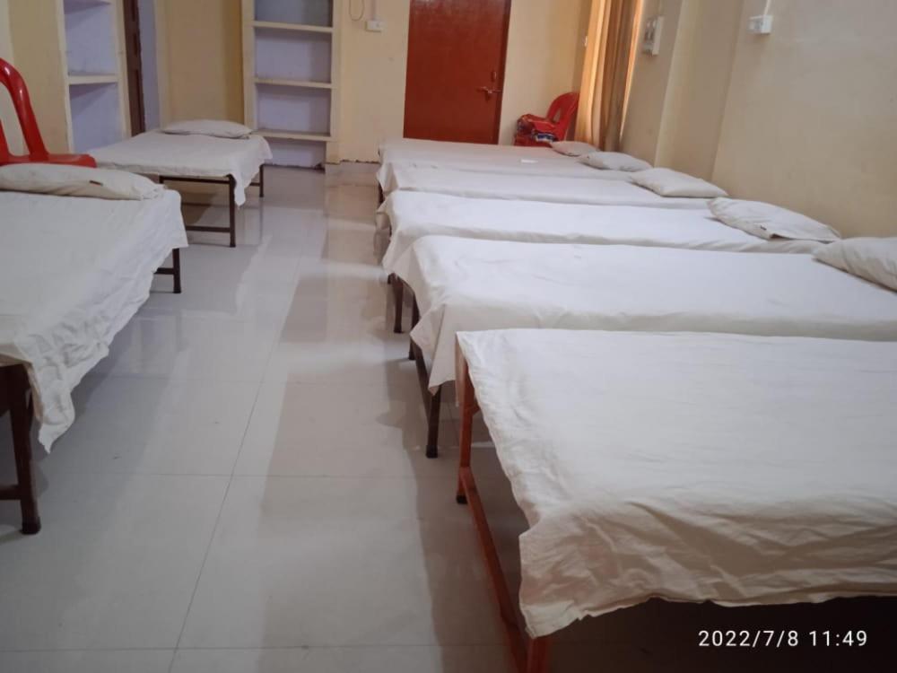 Shri Swami Sheetal Das Aashram Dharmshala Varanasi Exteriör bild