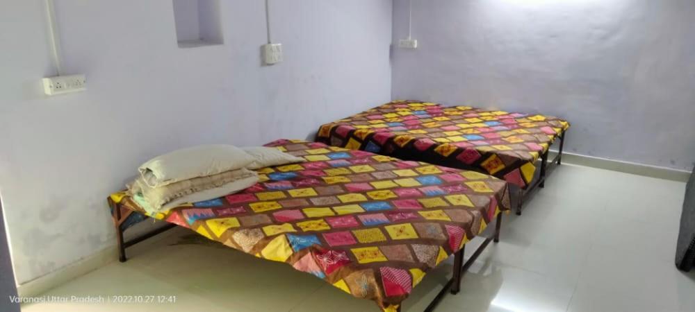 Shri Swami Sheetal Das Aashram Dharmshala Varanasi Exteriör bild