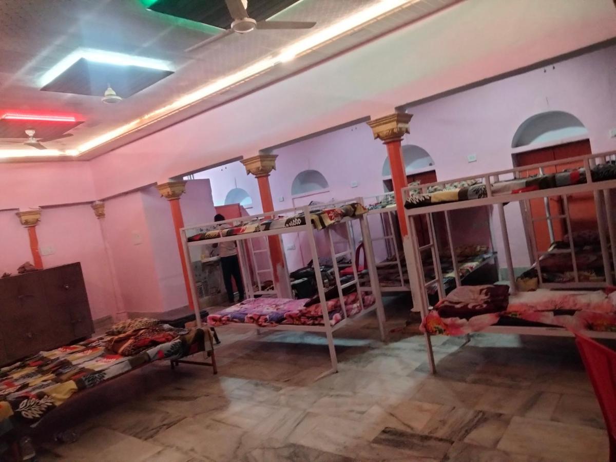Shri Swami Sheetal Das Aashram Dharmshala Varanasi Exteriör bild