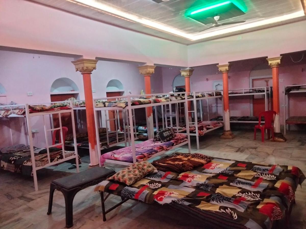 Shri Swami Sheetal Das Aashram Dharmshala Varanasi Exteriör bild